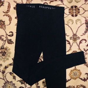BRAND NEW Aero leggings